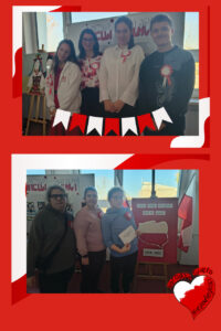     5. Wychowawca z wychowankami na tle aktywności patriotycznej z kartami pracy przedstawiającymi sławnych Polaków.
    6. Trzy uczennice pozujące na tle plakatu o tematyce patriotycznej.